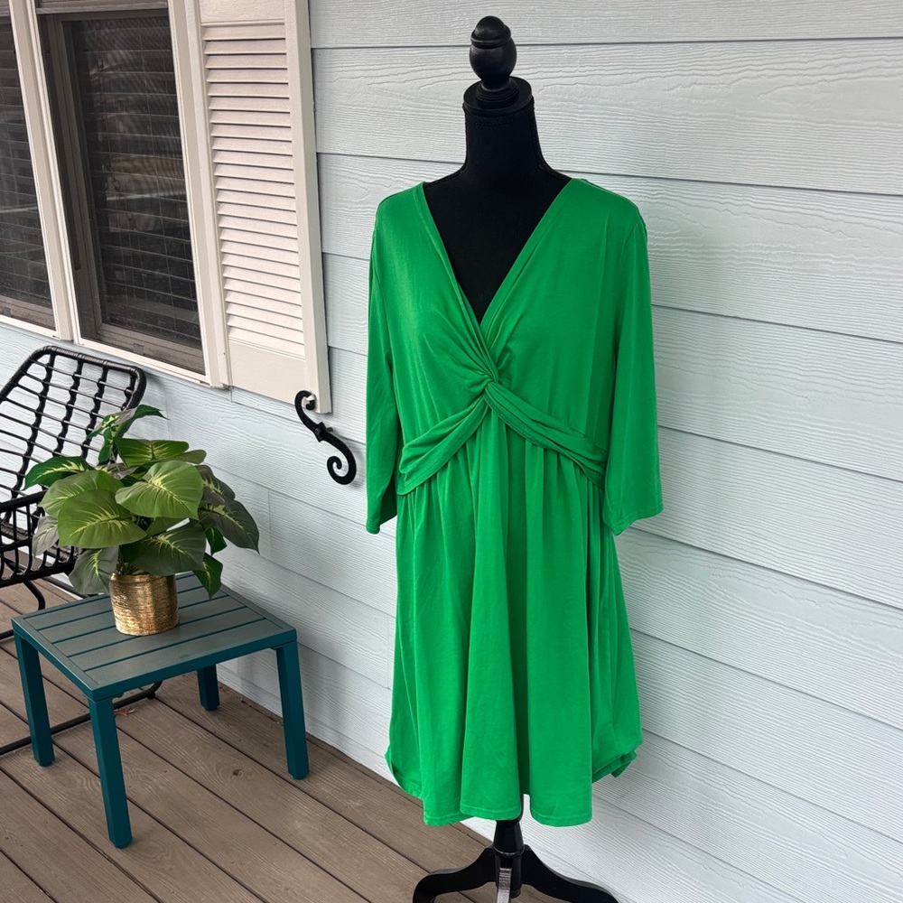 Chipped Vibrant Green Knot-Front Mini Dress